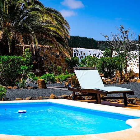 Azul Fuerteventura 게스트하우스 2*